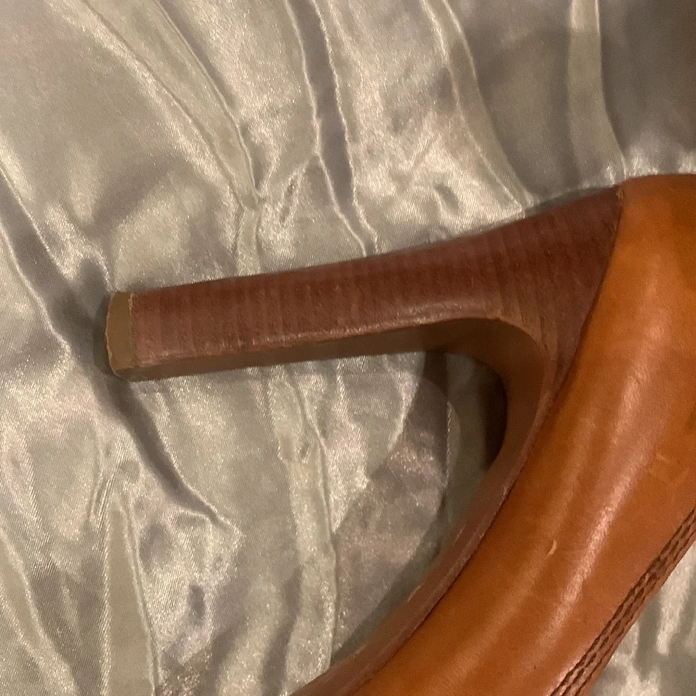 🌹Vintage Michael Micheal Kors • Brown Leather Platform Peep Toe Heels